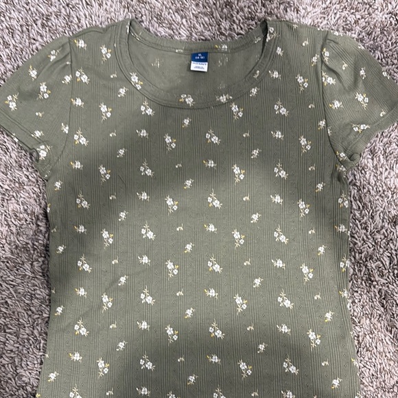 Floral Green Women's Top - Picture 1 of 4
